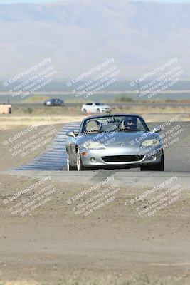 media/Sep-15-2024-Speed Ventures (Sun) [[7a54f7ed2f]]/Purple Group/Session 1 (Outside Grapevine)/